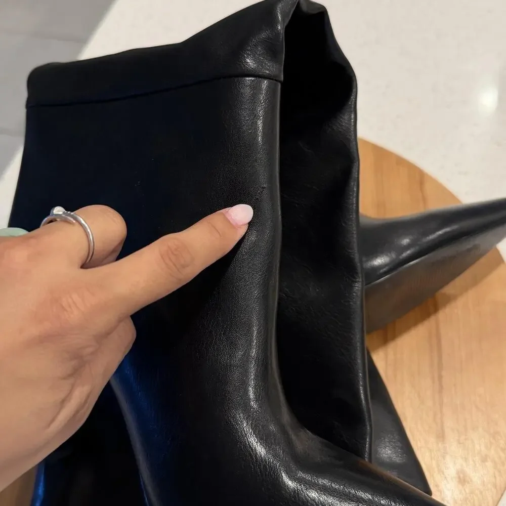 Femme Los Angeles 9 The Soho Boots in Nero Knee High Leather Pointed Stiletto